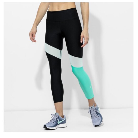 NWOT - Nike - Power Crop Leggings - Black / Green / White - Size 16 - Picture 1 of 15
